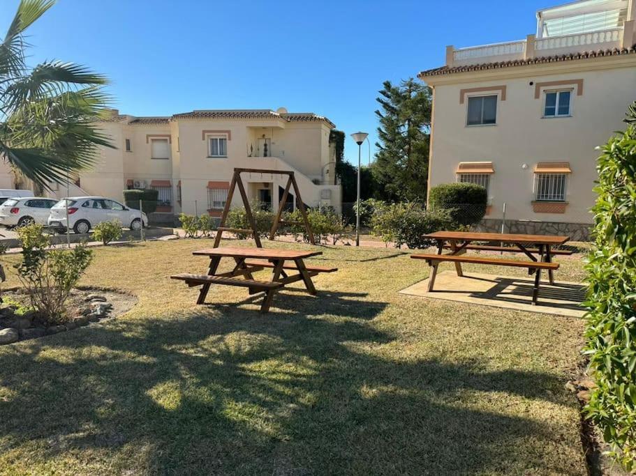 Nuevo Torrox Deluxe Beach & Piscina Exteriör bild