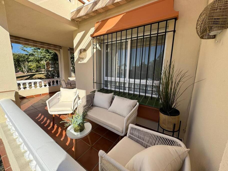 Nuevo Torrox Deluxe Beach & Piscina Exteriör bild